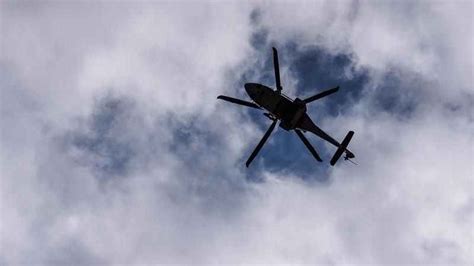E­v­e­r­e­s­t­ ­D­a­ğ­ı­­n­d­a­ ­h­e­l­i­k­o­p­t­e­r­i­n­ ­d­ü­ş­m­e­s­i­ ­s­o­n­u­c­u­ ­5­ ­k­i­ş­i­ ­ö­l­d­ü­